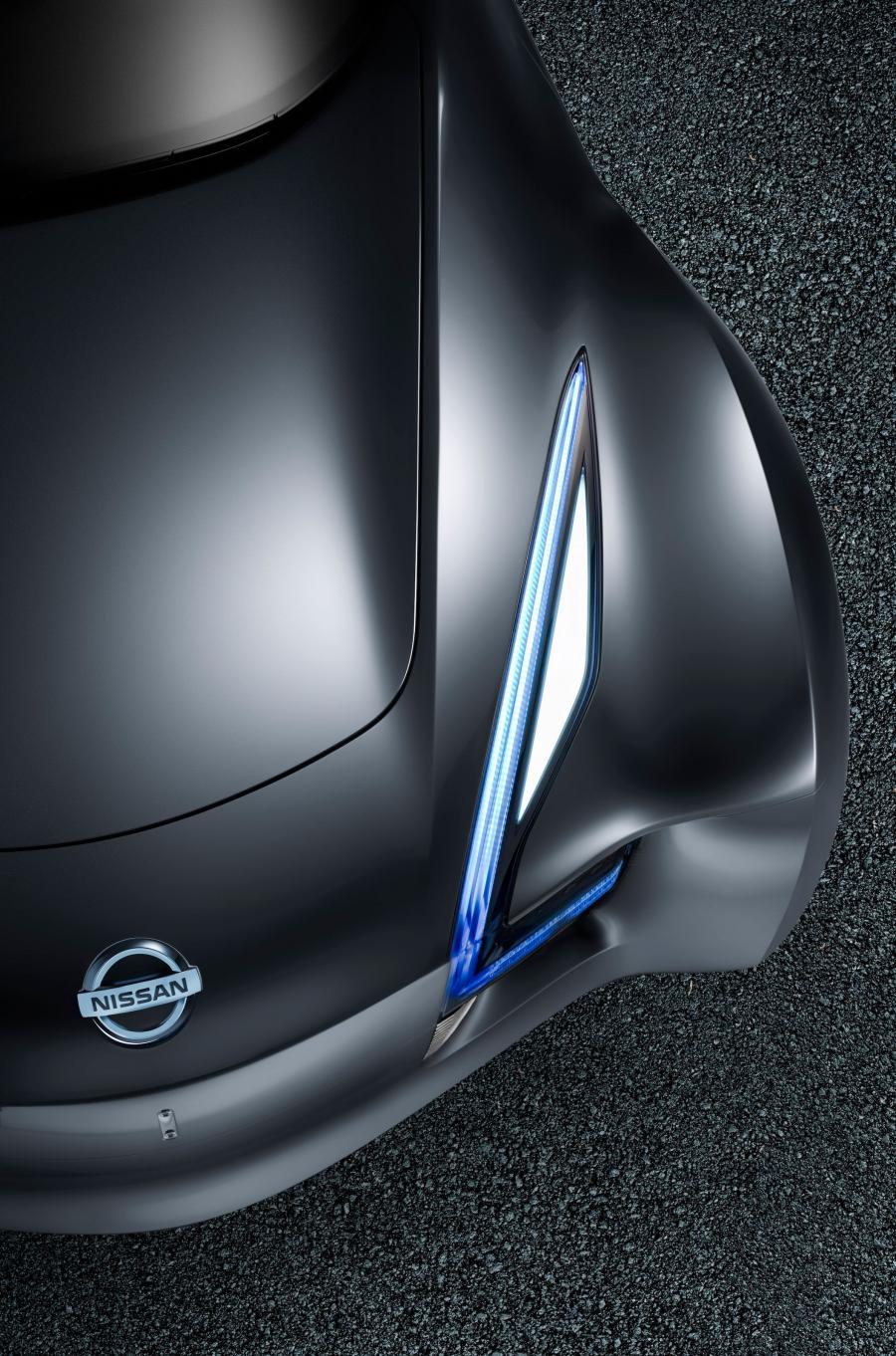  Nissan Esflow Concept 2011 года  (фото 13 из 36)